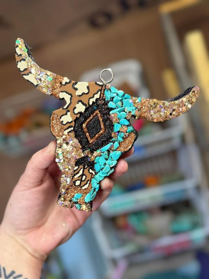 LARGE Aztec Bull
